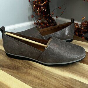 Eurosoft ROBYN Women's Slip-On Flat Shoes Loafer Sz 9.5M / 41 EU in Smoke
